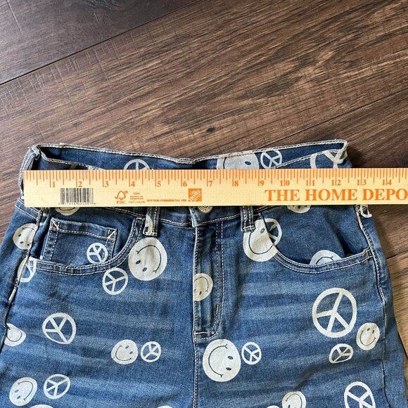 Justice X Stranger Things Smiley Peace Sign Denim Jeans Size 16 - Picture 6 of 8